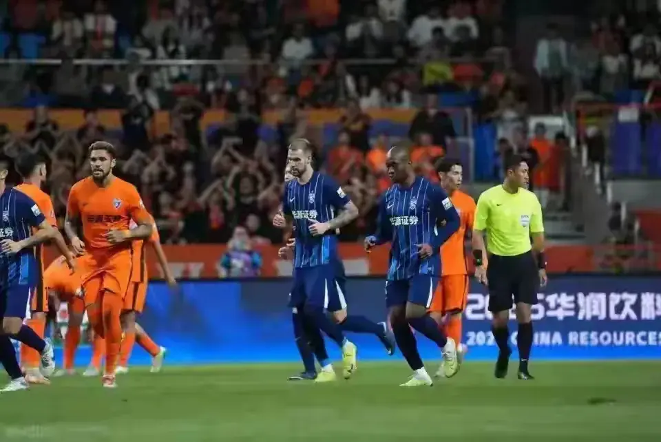 是因为俱乐, 这无疑是让 是因为俱乐, 这无疑是让