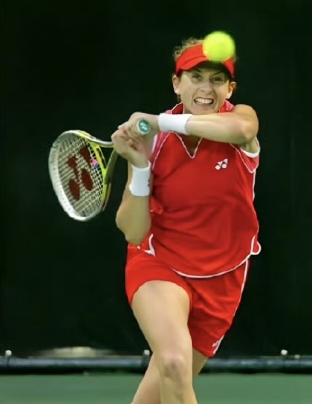 塞莱斯的故 塞莱斯的故