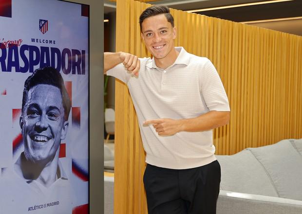 根据罗马诺 根据罗马诺