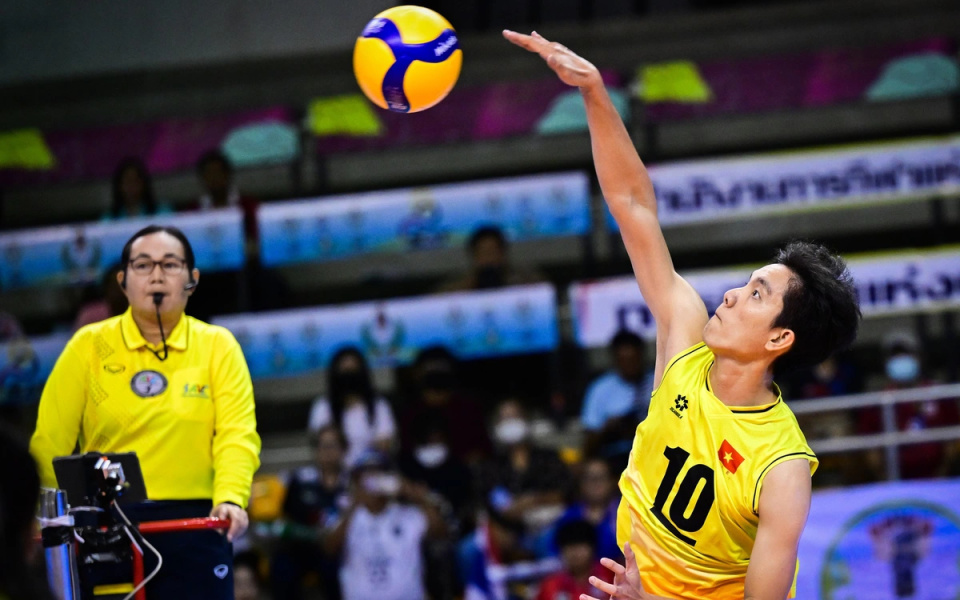 是争取拿下, Nueaj, 单的任何球