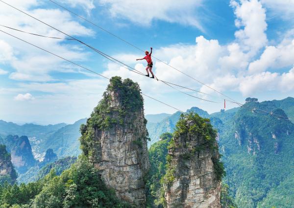 摄影报道, 赛事主办方