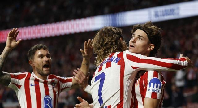 左路下底传 左路下底传