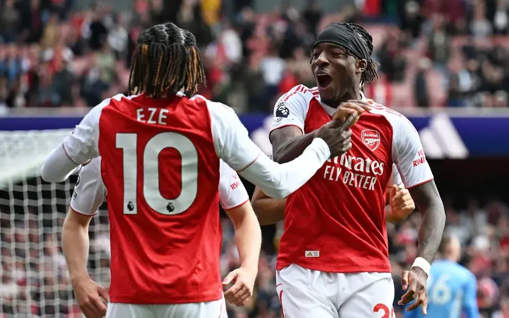 的出色表现, AA, 英超顶级爆